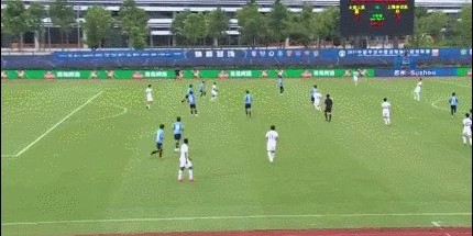 开云手机在线登陆-【中超】巴索戈两球莫雷诺两传一射 大连人2比4申花