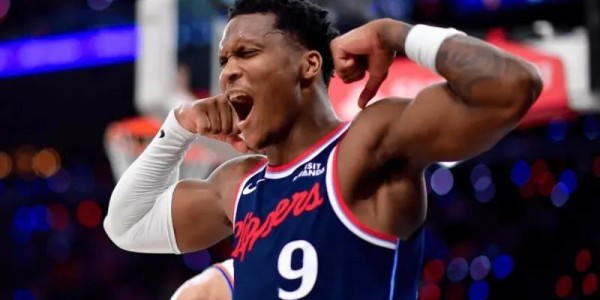 开云在线登录-快船110-128不敌雷霆 球员评价：3人优秀，3人及格，2人低迷