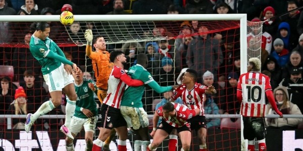 开云app登录-1:0！萨拉赫队史第一，范戴克一锤定音，利物浦重返胜利紧咬曼联