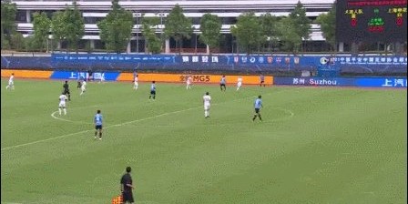 开云手机在线登陆-【中超】巴索戈两球莫雷诺两传一射 大连人2比4申花