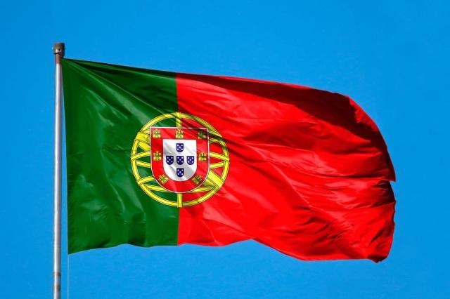 1663249298144050333.jpg bandeira-de-portugal.jpg